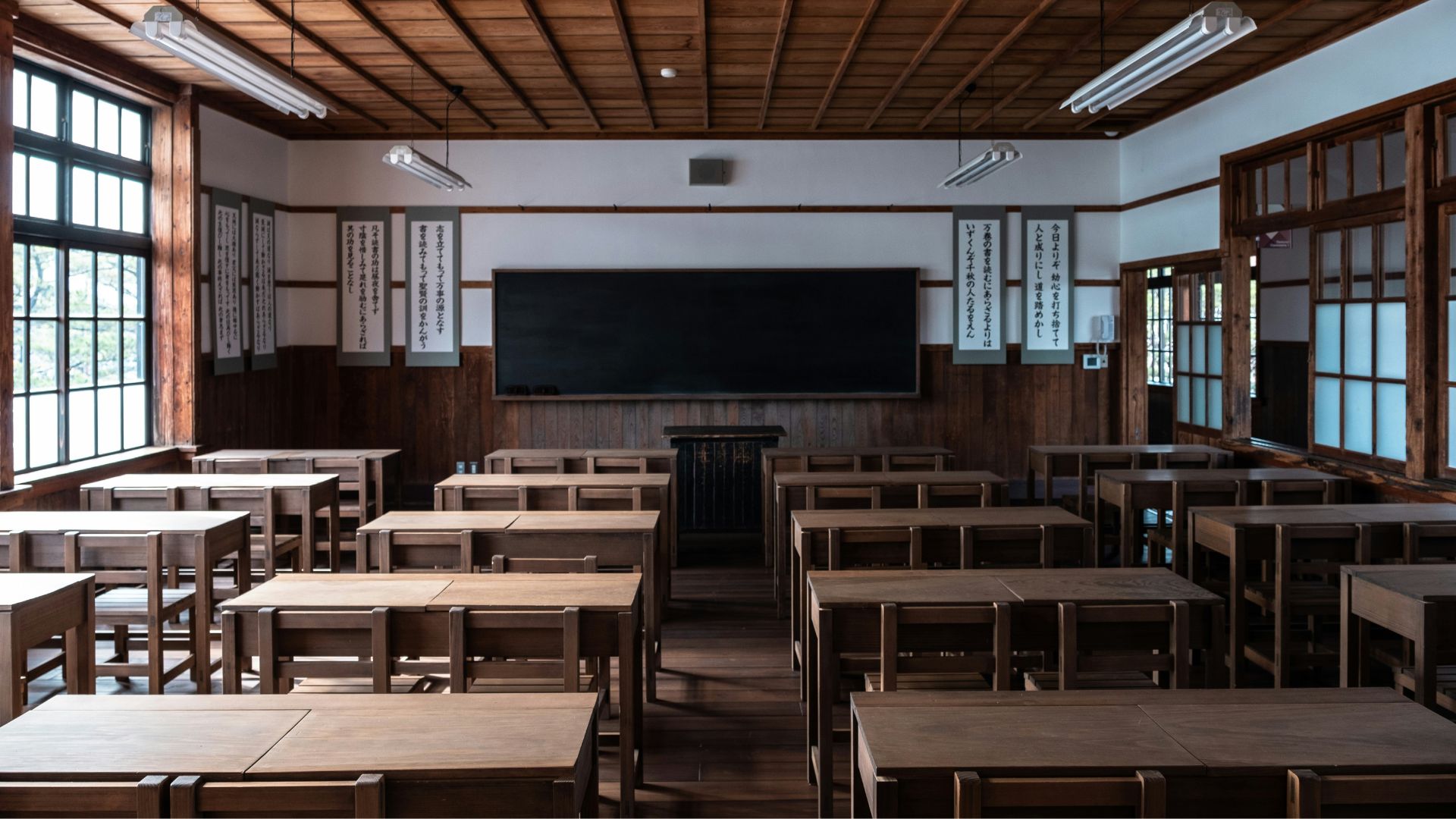 Classroom heating schedule control