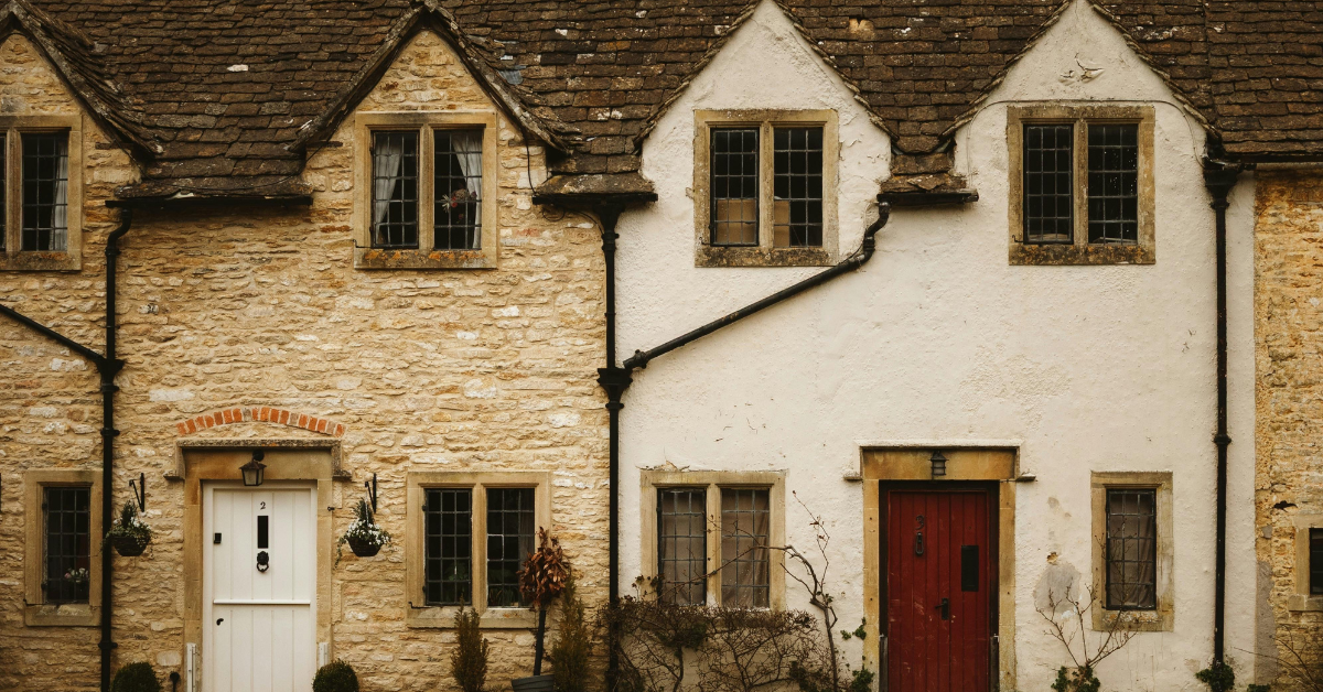 Smart vs traditional Homes